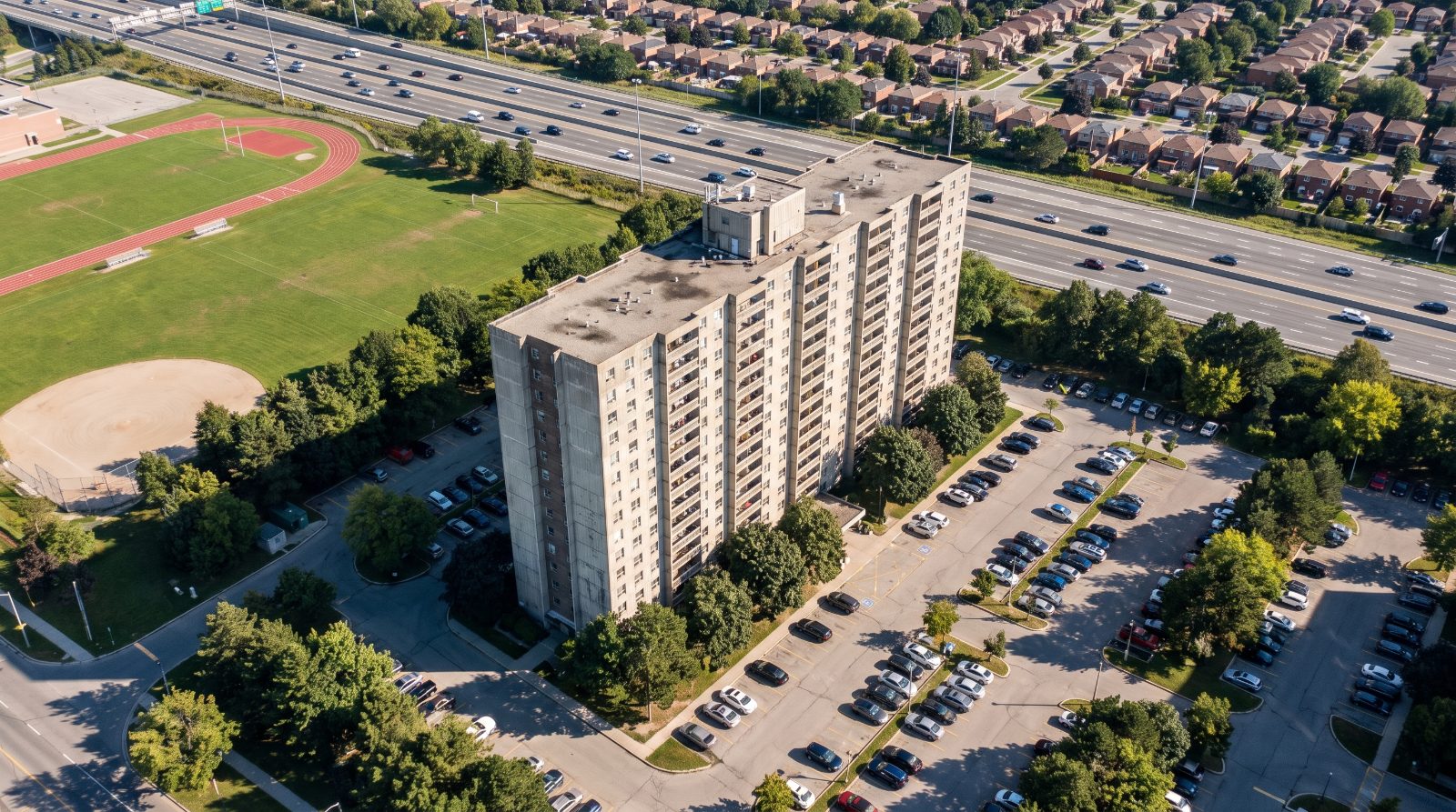 5 Capri Road — Eatonville, Etobicoke