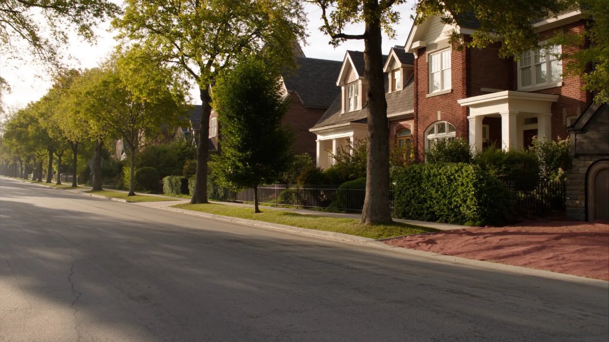 The Kingsway Etobicoke: Why This Neighbourhood Holds Its Value