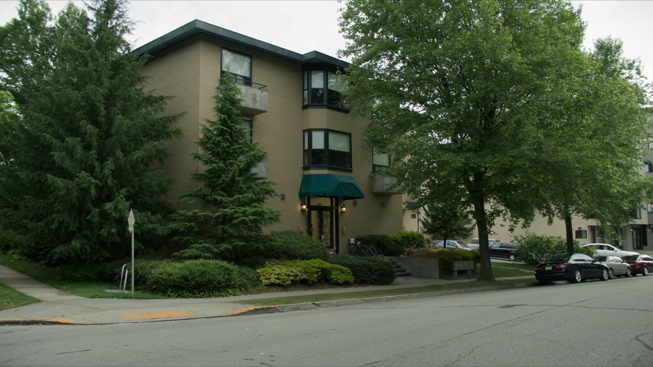 The Residences at Kingsgate, 101 Subway Crescent: The Best-Connected Condo in Etobicoke, Measured (illustrative)